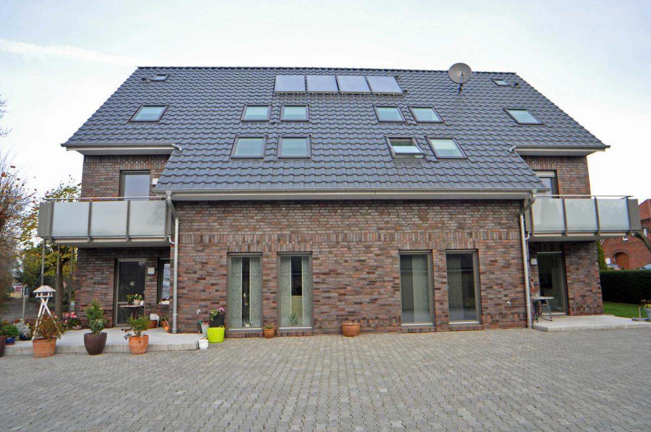 Ferienhaus Zur Alten Maar, 65332 Moormerland エクステリア 写真